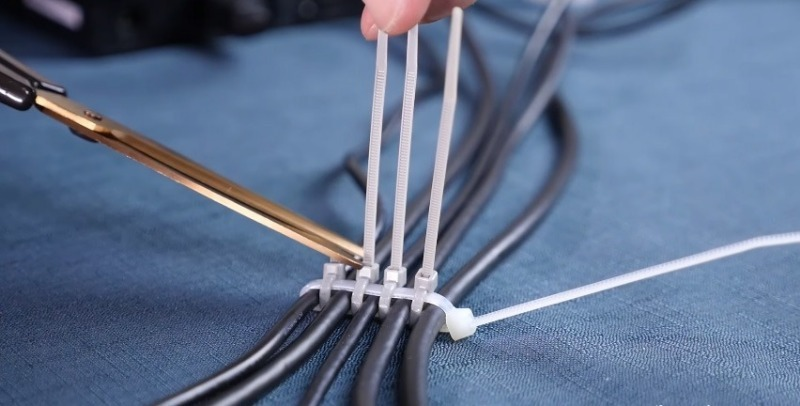 Хомут нейлон 3,6*200мм 100 шт (белый) Sigma (2502131) 3