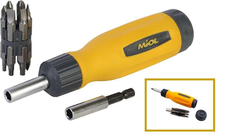 Викрутка реверсивна з комплектом насадок 12 шт Miol (65-060)