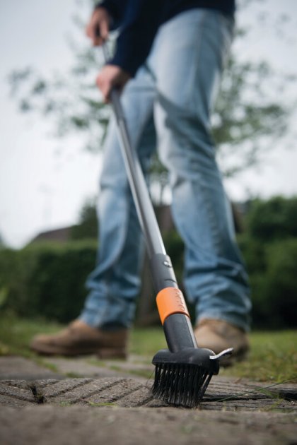 Щітка для бруківки Fiskars QuikFit 135522 (1000657) 5