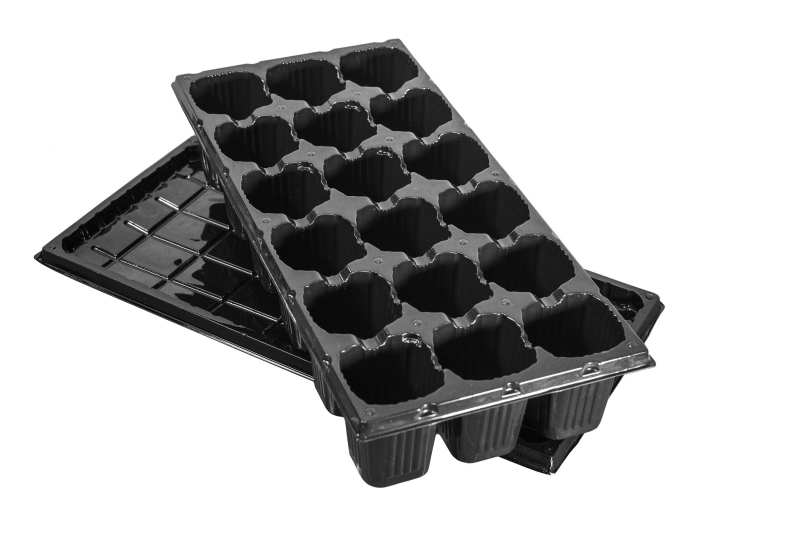 Касета з піддоном для розсади, 18яч., ВЛ, 440х205х80, яч. 55х55х75 2