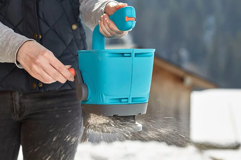 Разбрасыватель-сеялка  M, 1,8л, Gardena, 00431 7