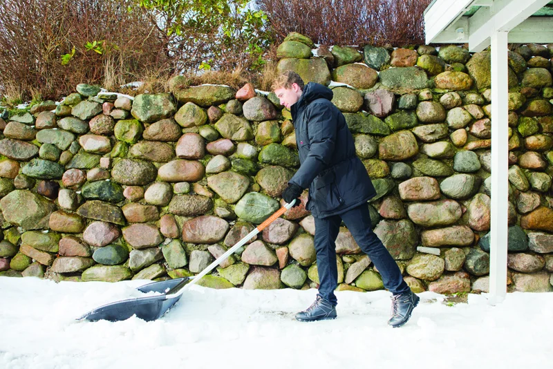 Скріпер-волокуша для збирання снігу Fiskars SnowXpert 143021 (1003470) 4