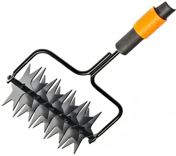 Инструмент для прокалывания газонов Fiskars QuikFit (Фискарс КвикФит) 136524 (1000689) 1