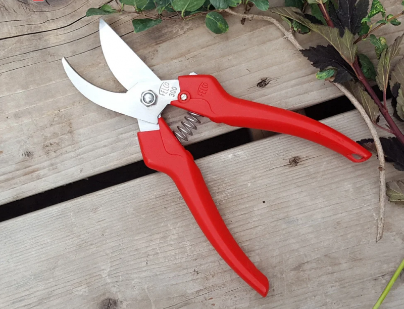 Секатор садовый Felco 300 2