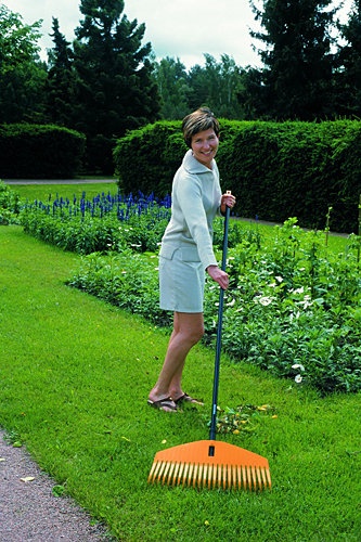 Граблі для великих листків, Fiskars, 135010 3