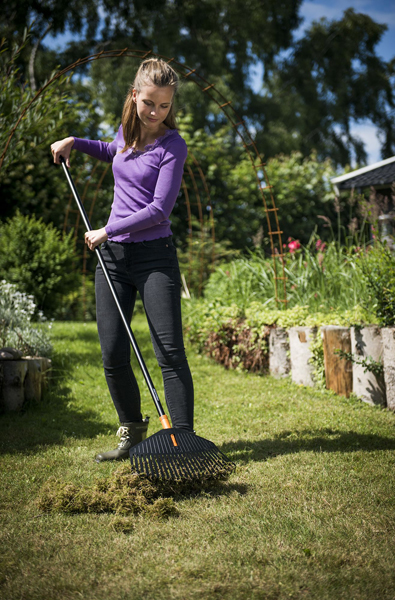 Грабли для листьев средние Solid M, Fiskars, 135026(1003464) 2