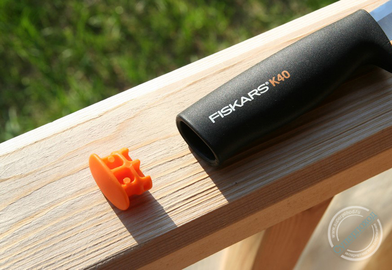 Ніж господарський, Fiskars, 125860 4