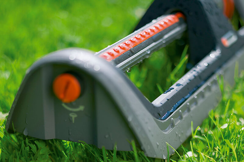 Дощувач осцилювальний Premium 250, Gardena, 08151 4